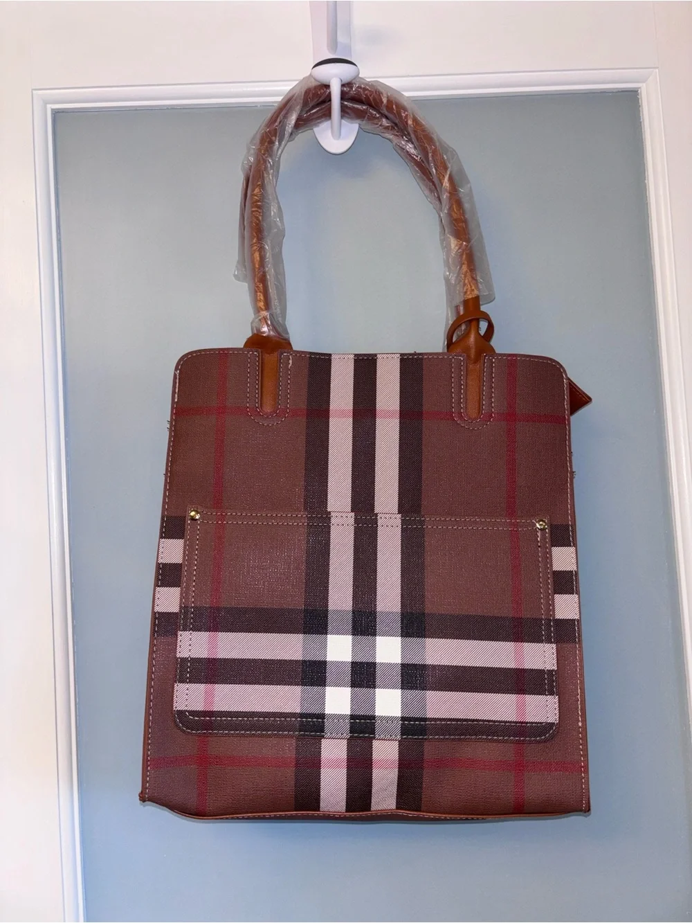 Plaid medium size purses nwot